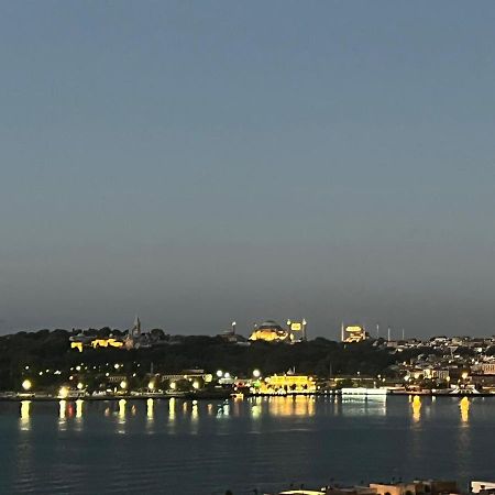 A Million Dollar View In The Heart Of The City Istanbul Eksteriør billede
