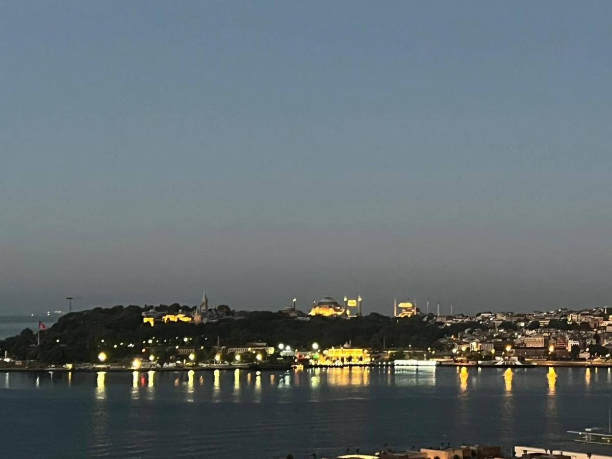 A Million Dollar View In The Heart Of The City Istanbul Eksteriør billede